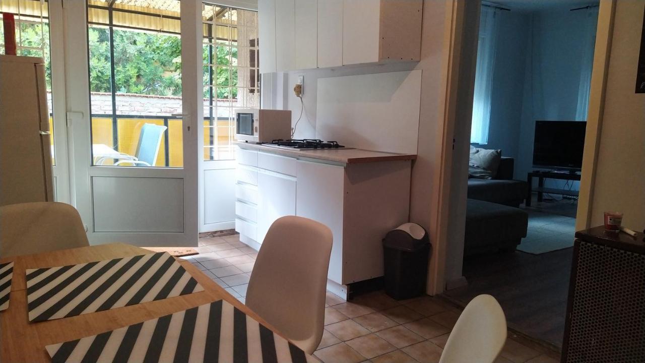 Ferienwohnung Tulipan Vendeghaz Siófok Exterior foto